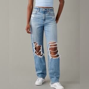 Light Wash Distressed Straight-Leg Jeans - Blue